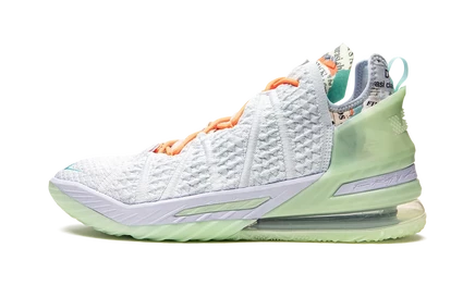 Кроссовки Nike LeBron 18 «Diana Taurasi GOAT Vision»