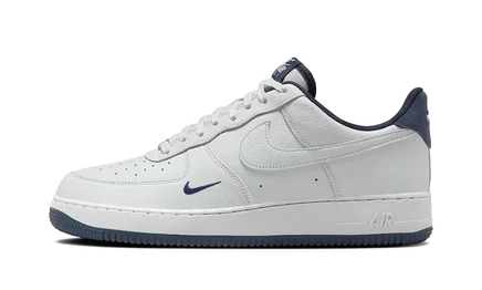 Кроссовки Nike Air Force 1 Low '07 LV8, серо-черные