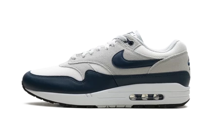 Кроссовки Nike Air Max 1 Essential, бело-тёмно-синие