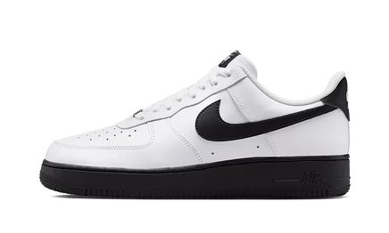Мужские кроссовки Nike Air Force 1 Low '07, белые с черным