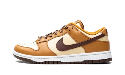 Женские кроссовки Nike Dunk Low SE Cherry Charms, песочно-охристые