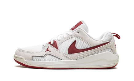 Кроссовки Jordan Air Jordan CMFT Era, бело-черно-красные