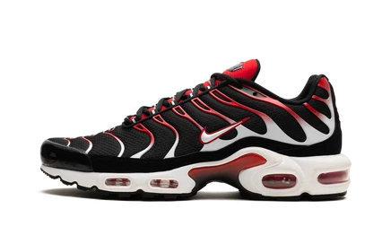 Кроссовки Nike Air Max Plus DM0032, черно-бело-красные