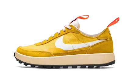 Женские кроссовки Nike General Purpose Shoe, dark sulfur