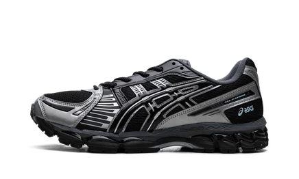 Кроссовки Asics GEL-Kayano 12.1 1203A996, черно-серебристые