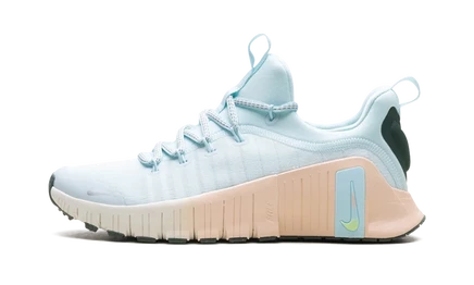 Женские кроссовки Nike Free Metcon 6 Premium, многоцветные