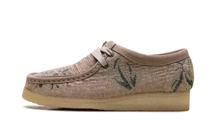 Женские туфли Clarks Wallabee, бежевый с цветочным принтом