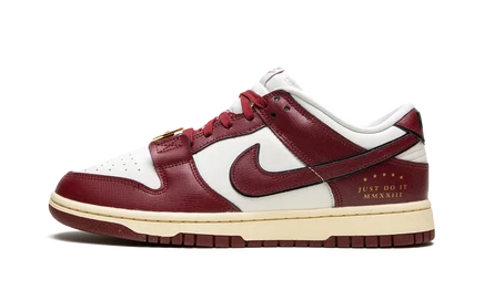 Женские кроссовки Nike Dunk Low Just Do It Team Red, красные