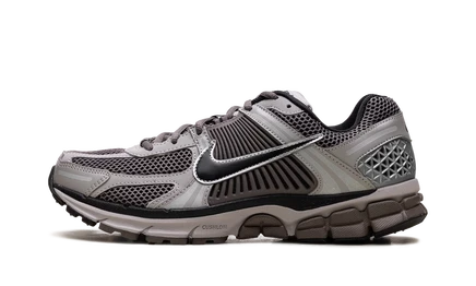 Кроссовки Nike Zoom Vomero 5, серо-бежевые
