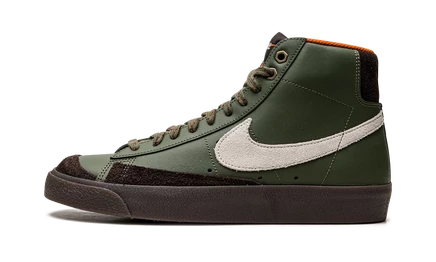 Кроссовки Nike Blazer Mid ′77 Vintage DZ5176, оливковые
