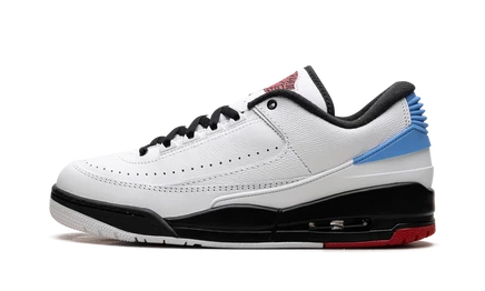 Кроссовки Jordan Air 2/3 «UNC to Chi», бело-голубые и красные