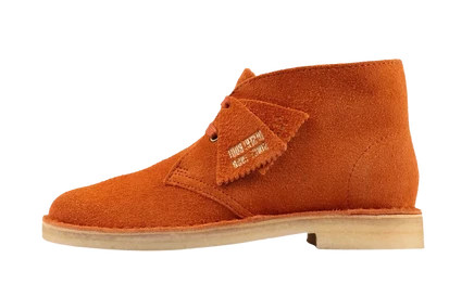 Ботинки Clarks Desert Boot из замши, имбирные