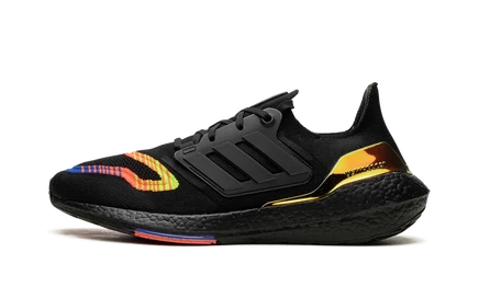 Кроссовки Adidas Ultra Boost 22 HQ0965, черные