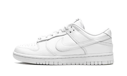 Женские кроссовки Nike Dunk Low «Triple White», белые