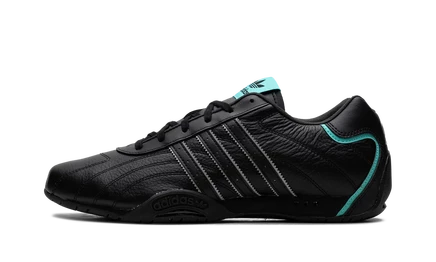 Кроссовки ADIDAS Adi Racer Lo «Mercedes-AMG Petronas F1», черные