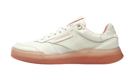 Женские кроссовки Reebok Club C Legacy, меловые