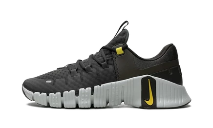 Кроссовки Nike Free Metcon 5, темно-зеленые