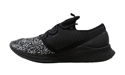 Кроссовки New Balance Fresh Foam Cruz LAZR Hyposkin, черные