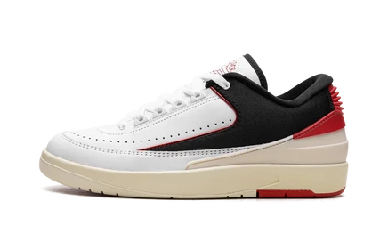 Женские кроссовки Jordan 2 Retro Low «Chicago Twist»