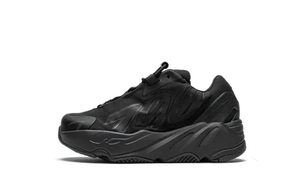 Детские кроссовки Yeezy Boost 700 MNVN FY4394, черные