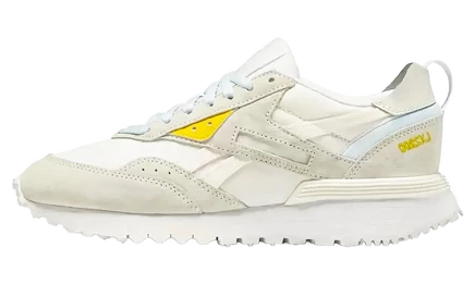Женские кроссовки Reebok LX2200, бежевые