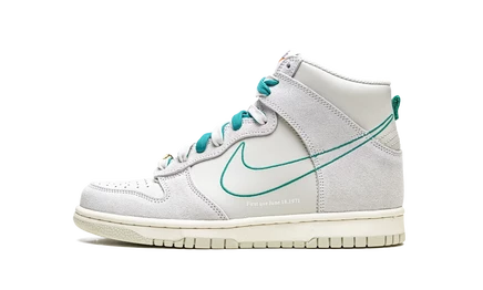 Детские кроссовки Nike Dunk High SE First Use, зеленые