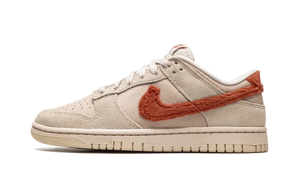 Женские кроссовки Nike Dunk Low DZ4706 200 «Terry Swoosh»