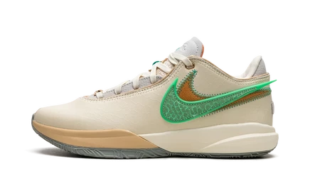 Кроссовки Nike LeBron 20 FAMU x APB, кремовые