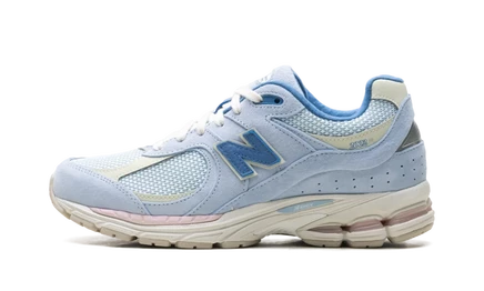 Кроссовки New Balance 2002R, пастельно-голубые