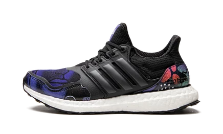 Женские кроссовки Adidas Ultraboost S&L DNA