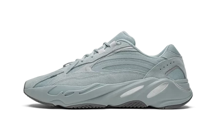 Кроссовки Yeezy Boost 700 V2 Hospital Blue, серо-голубые