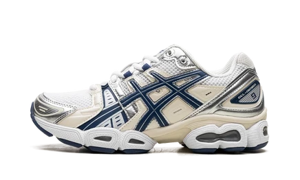 Женские беговые кроссовки Asics Gel-Nimbus 9, бело-индиго
