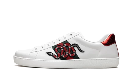 Кеды Gucci Ace с вышитой змеей