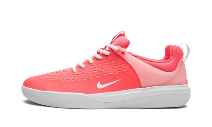 Кроссовки Nike SB Zoom Nyjah 3 «Hot Punch»