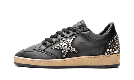Кеды golden goose ball star из наппы со звездой и заклепками