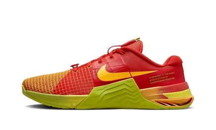 Мужские кроссовки Nike Metcon 8 AMP, красно-зеленые