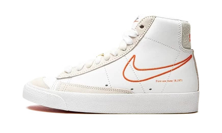Женские кеды Nike Blazer Mid 77 SE «First Use»