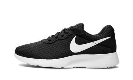 Женские кроссовки Nike Tanjun