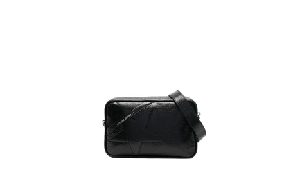 Сумка Golden Goose Star Bag из мятой ягнячьей кожи, черная