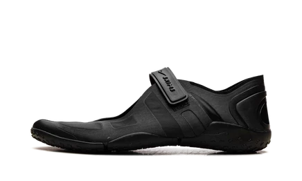 Женские сандалии Nike Air Rift Satin SKIMS, черные
