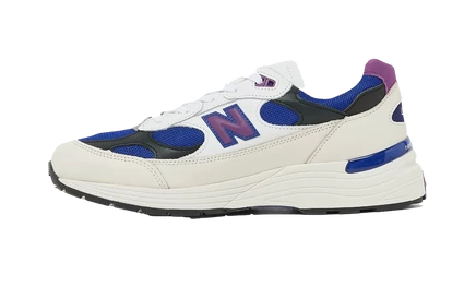 Кроссовки New Balance 992 MiUSA, белые с синими и фуксиевыми акцентами