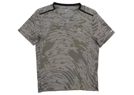 Мужская футболка Nike Dri-Fit Run Division Rise 365, серая