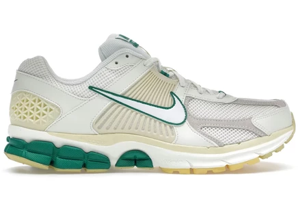 Кроссовки Nike Vomero 5, малахит/слоновая кость/белые