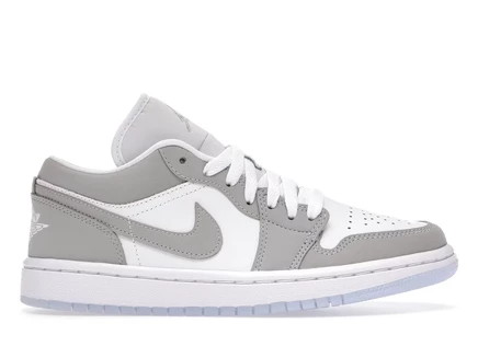 Женские низкие кроссовки Jordan 1 Low Wolf Grey, бело-серые