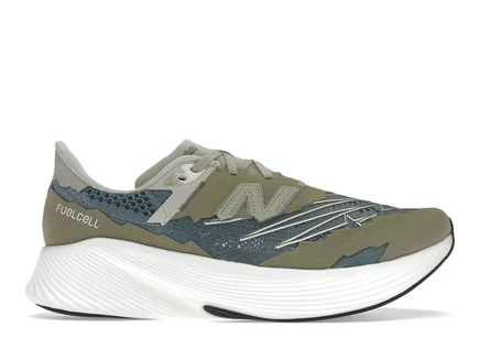 Мужские кроссовки new balance fuelcell rc elite v2, серые