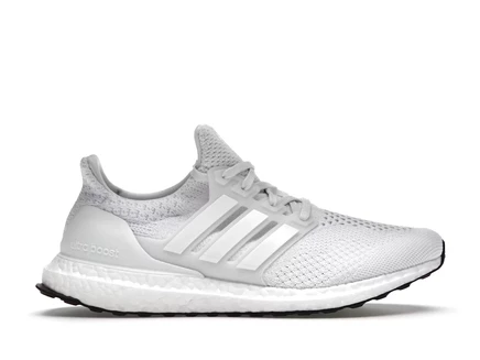 Мужские кроссовки Adidas Ultra Boost DNA 5.0, белые с черной подошвой