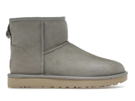 Женские ботинки Ugg Classic Mini II из замши на овчине, цвет Goat
