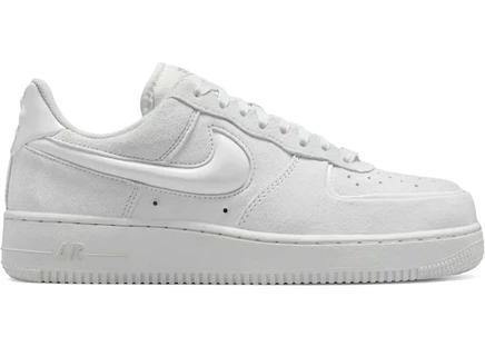 Женские кроссовки Nike Air Force 1 Low '07, молочно-серые