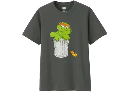 Унисекс футболка Kaws x Uniqlo «Oscar the Grouch», серая