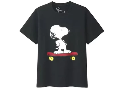 Унисекс футболка KAWS x Uniqlo Snoopy Skateboarding, черная